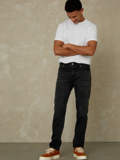 Jerrick clean recycled black worn von Kings of Indigo