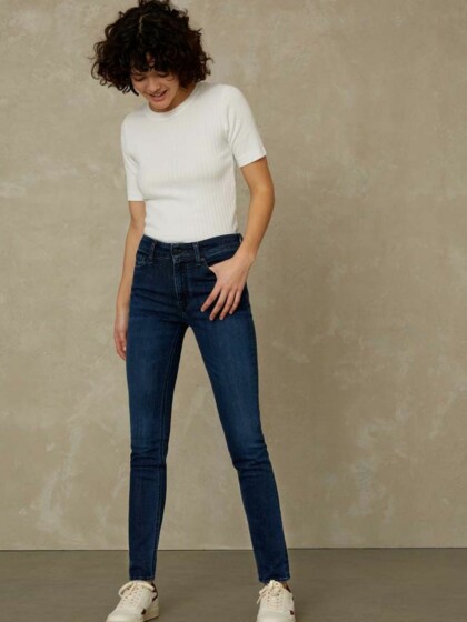 Juno Medium clean medium used von Kings of Indigo