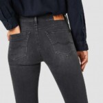 Juno Medium rover dark von Kings of Indigo