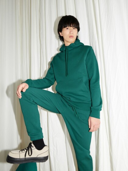 Sweathose Aadan Comfort spruce green von Armedangels