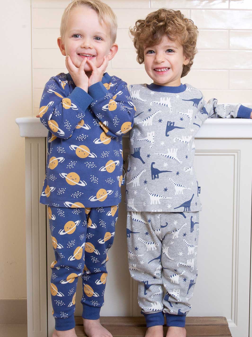 Pyjama Smiley Saturn navy von Kite Clothing