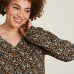 Jersey-Shirt mit V-Ausschnitt flora von Tranquillo
