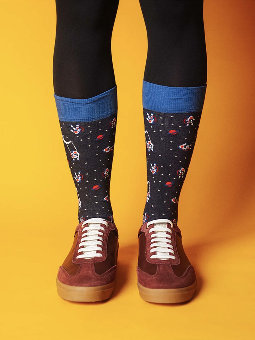 Socken Man On The Moon MULTI von DillySocks