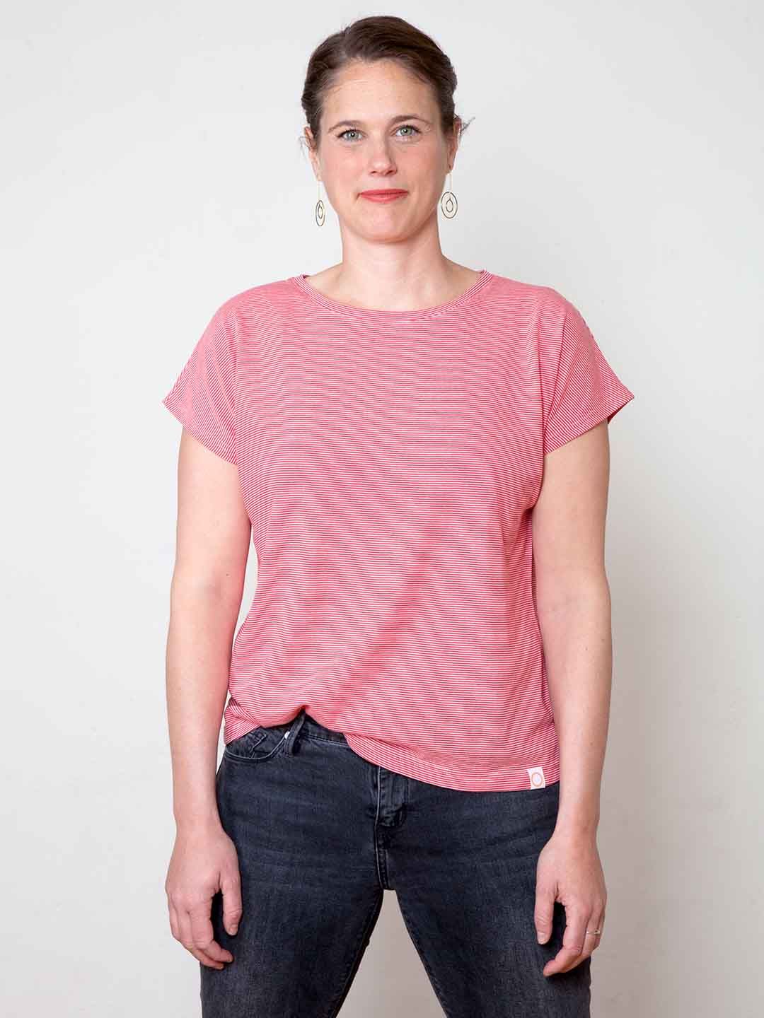 Upcycling Tshirt Ringel rot von LORE – upcycledgoods