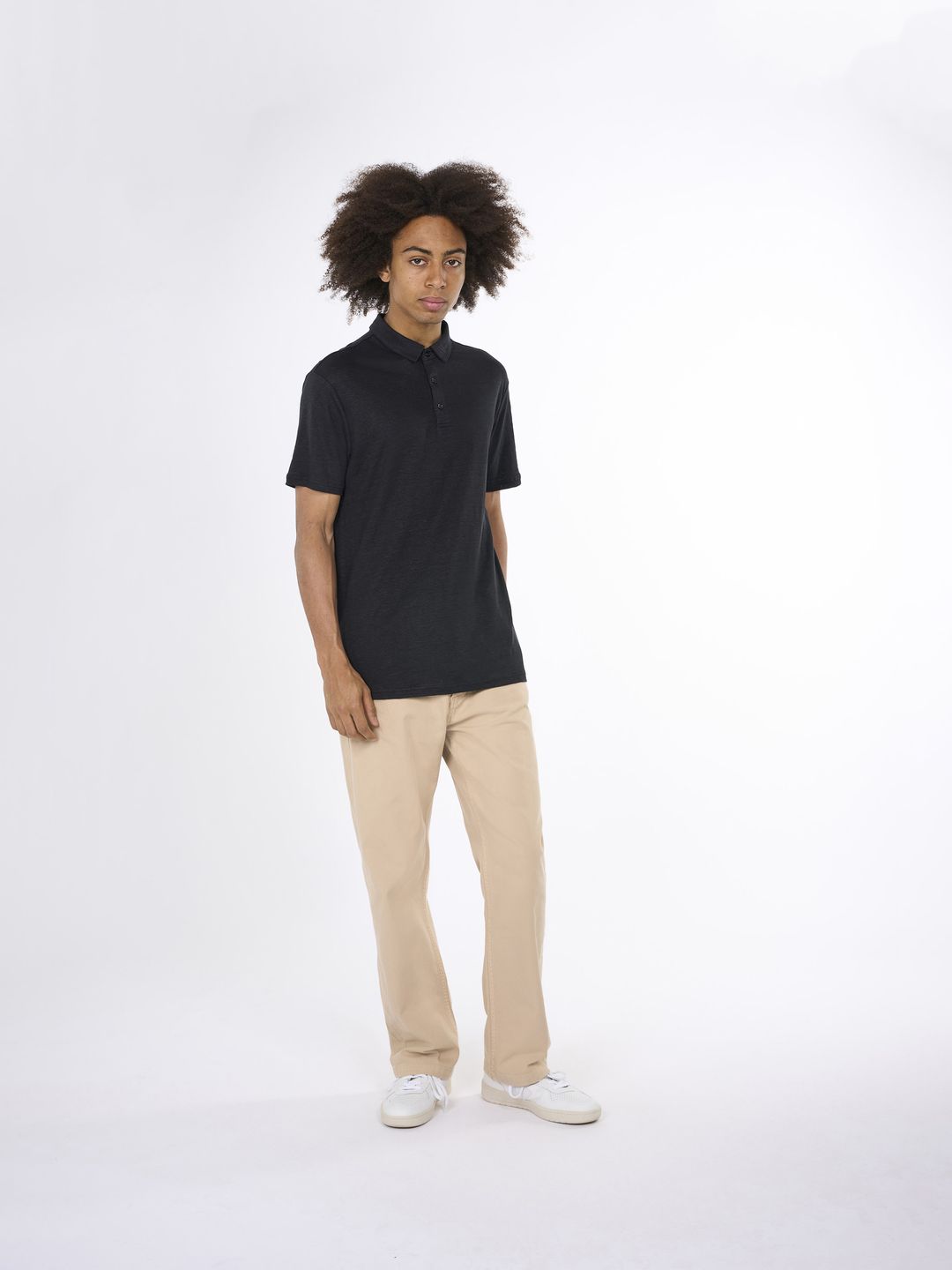 Leinen Polo Black Jet von KnowledgeCotton Apparel