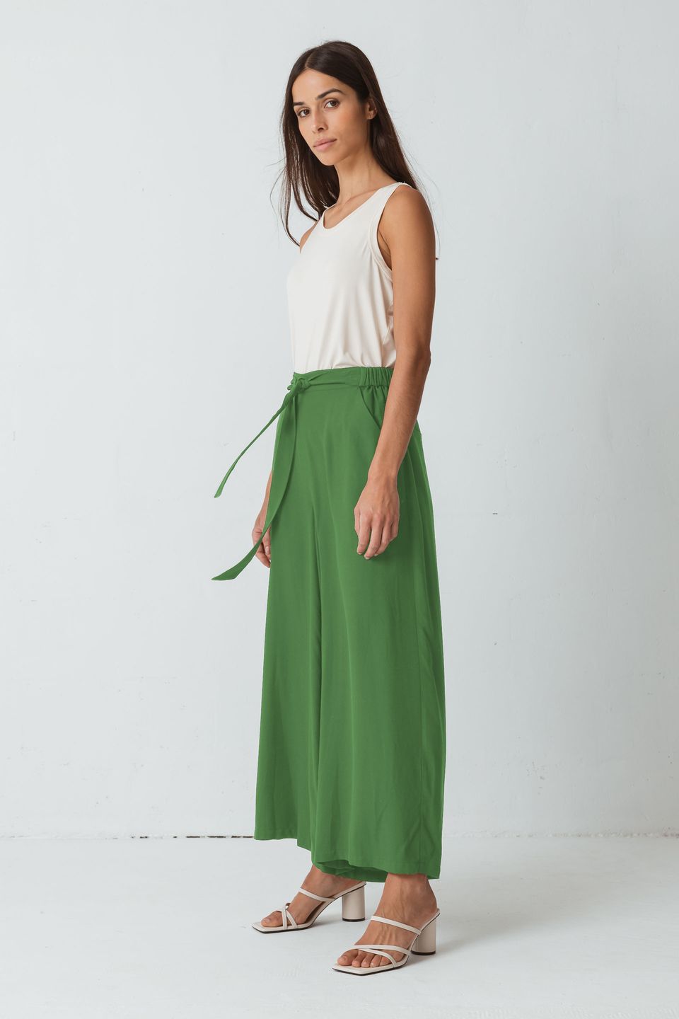 Hose Dona Avocado von SKFK