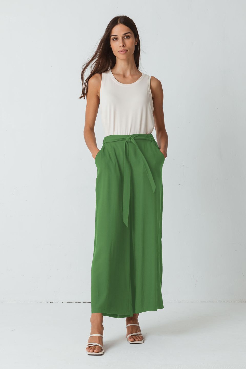 Hose Dona Avocado von SKFK