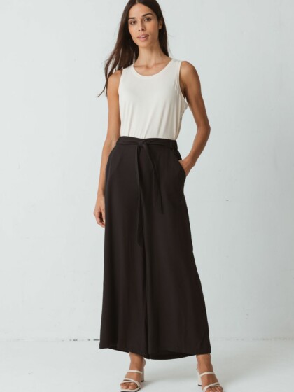 Hose Dona Black von SKFK