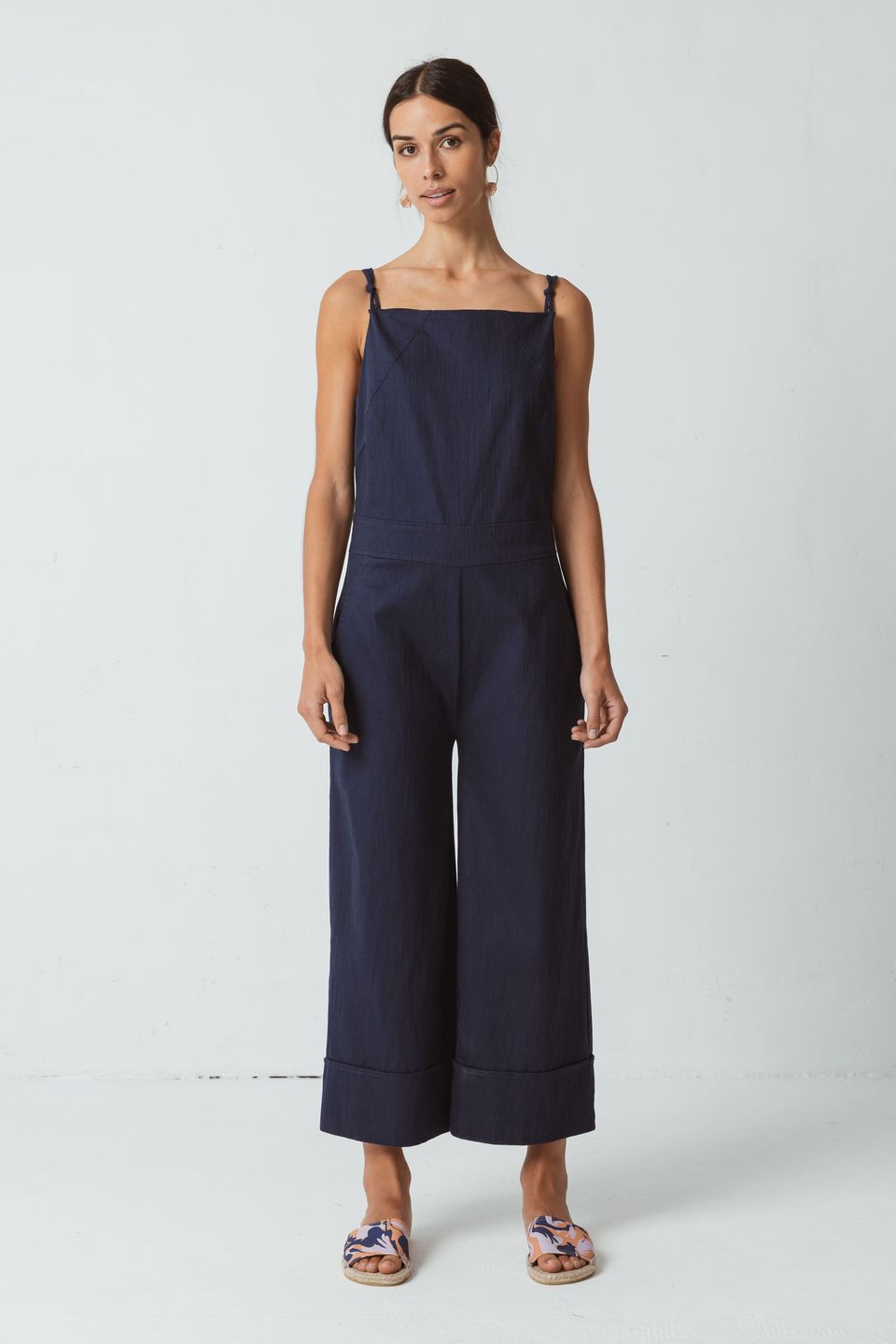 Hose Itzal Navy von SKFK