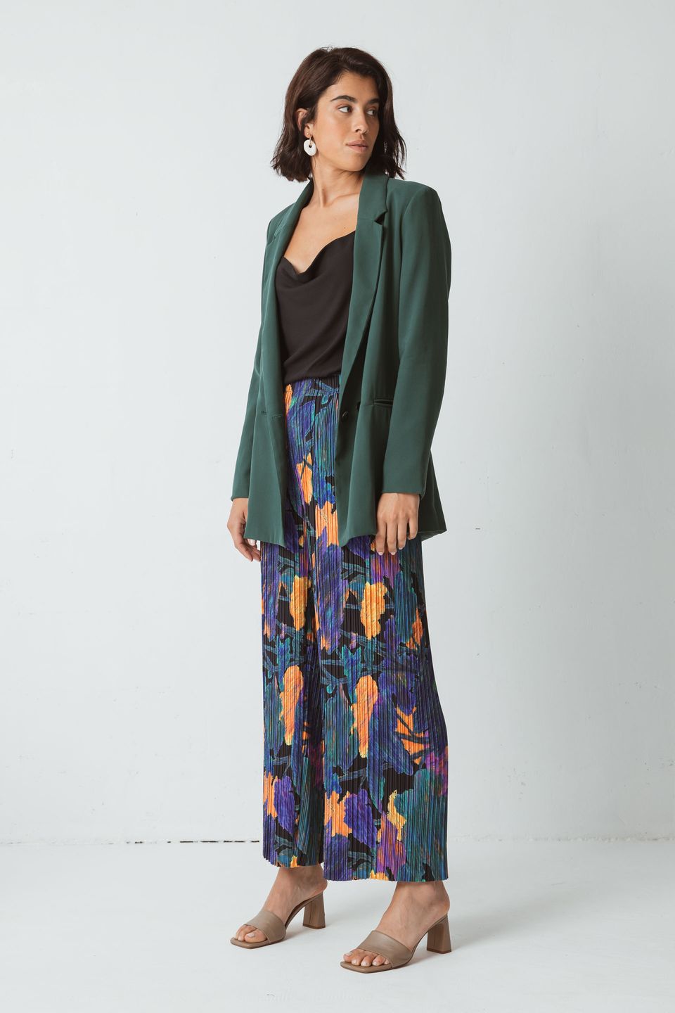 Jacke Atxa deep green von SKFK