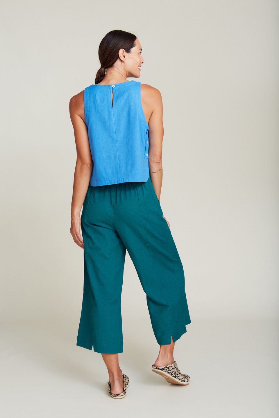 Hose Inca Emerald Green von SUITE13LAB