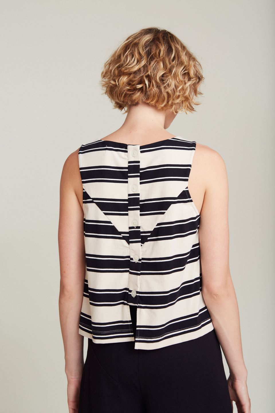 Top Menorca Stripes Black Stripes von SUITE13LAB