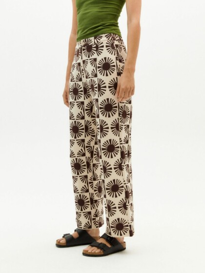 Hose Solet Mariam Brown von Thinking MU