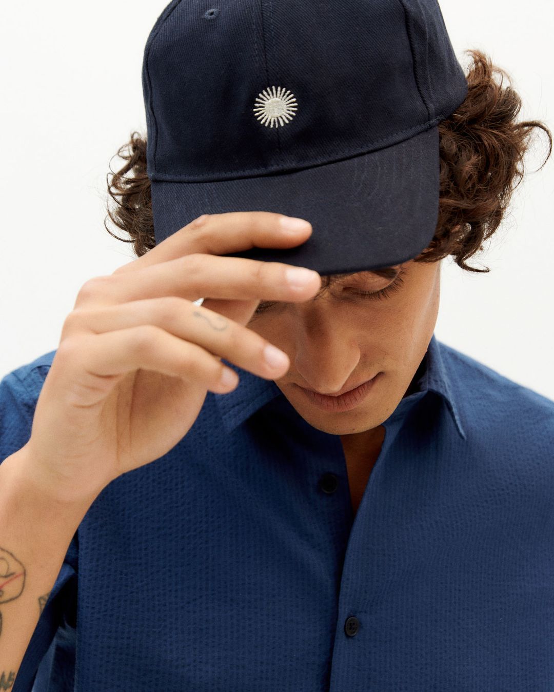 Shirt Navy Tom Navy von Thinking MU