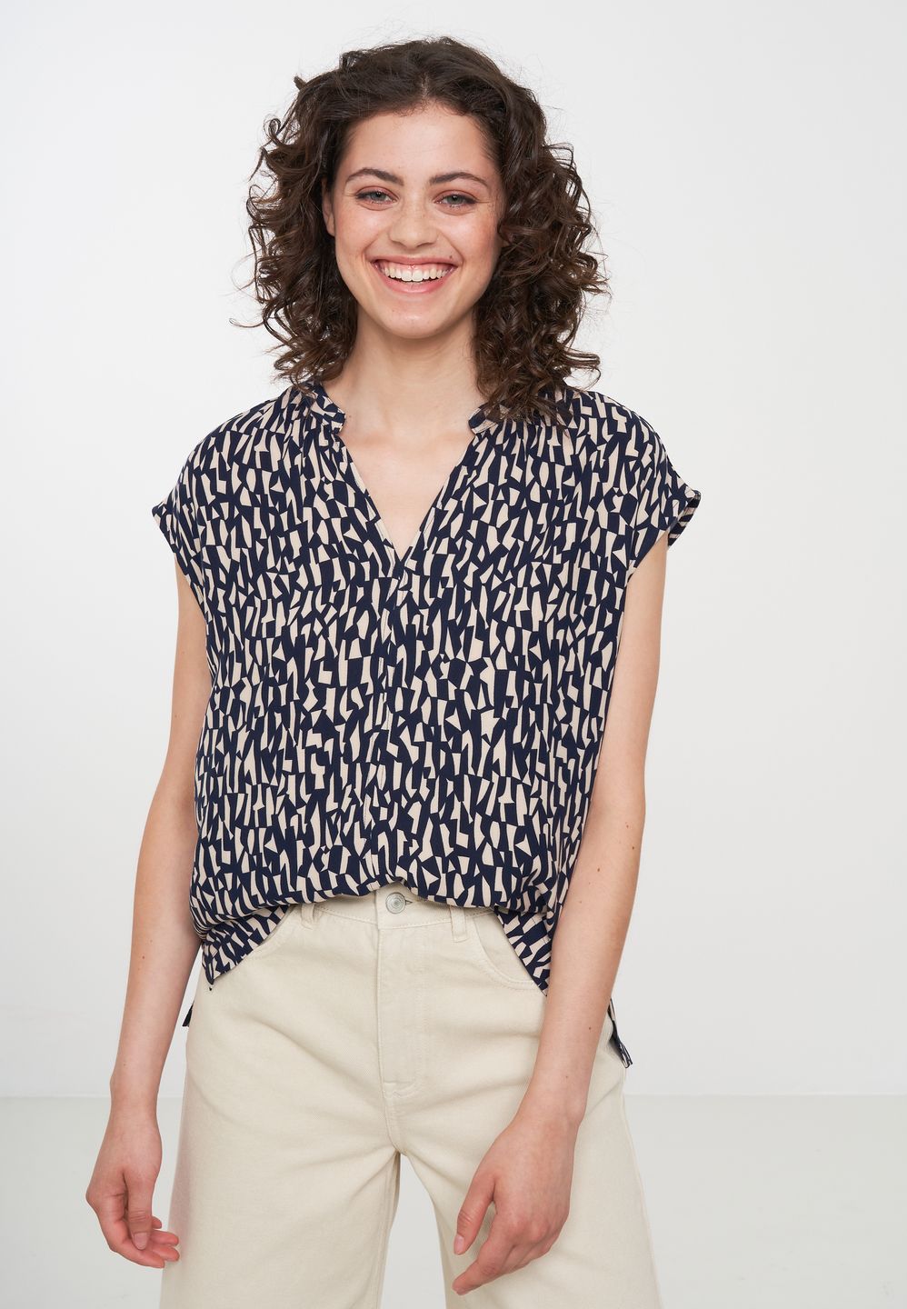 Bluse Laburnum Snippets dark navy von recolution