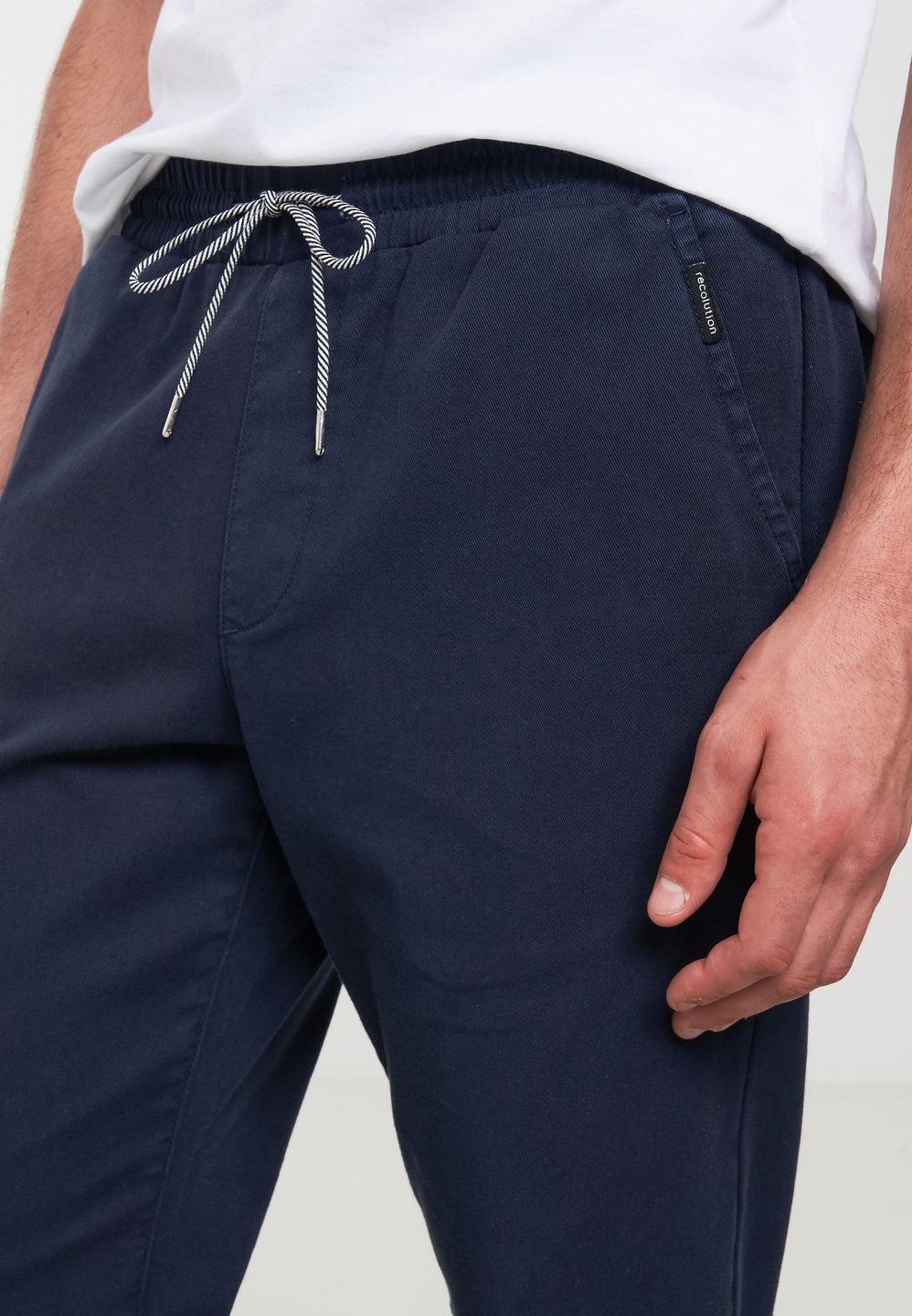 Jog Chino Flax dark navy von recolution