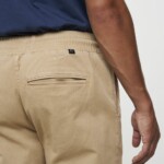 Jog Chino Flax dark sand von recolution