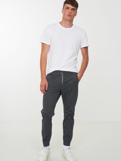 Jog Chino Musa grey von recolution