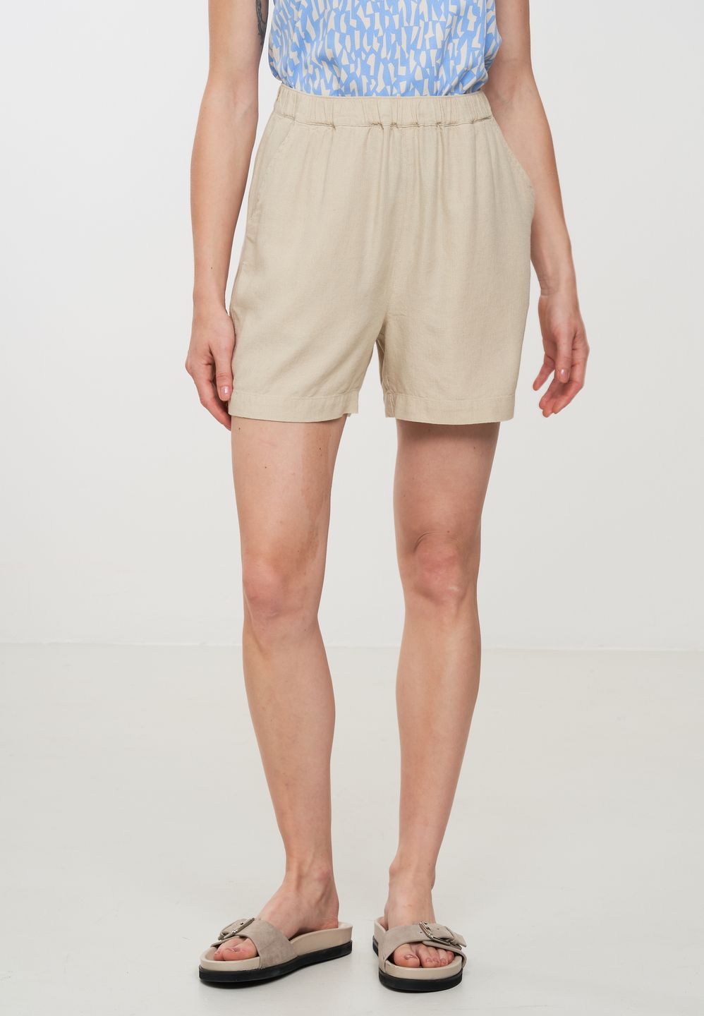 Shorts Fir oat milk von recolution