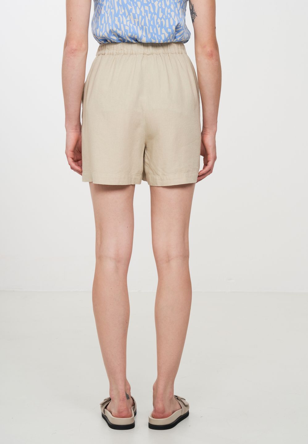 Shorts Fir oat milk von recolution