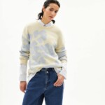 Pullover Olessyaa Aqua Floral oatmilk-morning sky von Armedangels