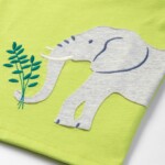 T-Shirt Elephants Never Forget Grün von Kite Clothing