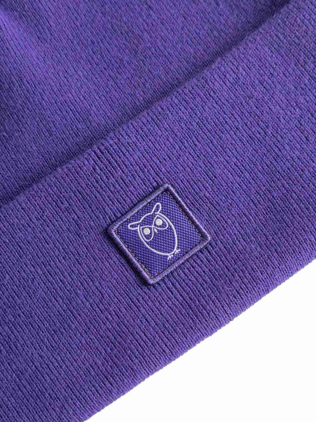 Beanie Knitted rib deep purple von KnowledgeCotton Apparel