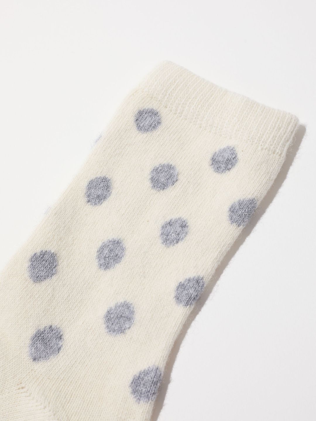 Socken mit Punkten off white/ grey melange von Lanius