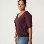 T-Shirt V-Neck Lali rosine von Melawear