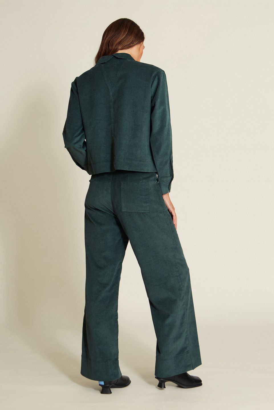 Hose Lires Cord dark green von Suite13 LAB