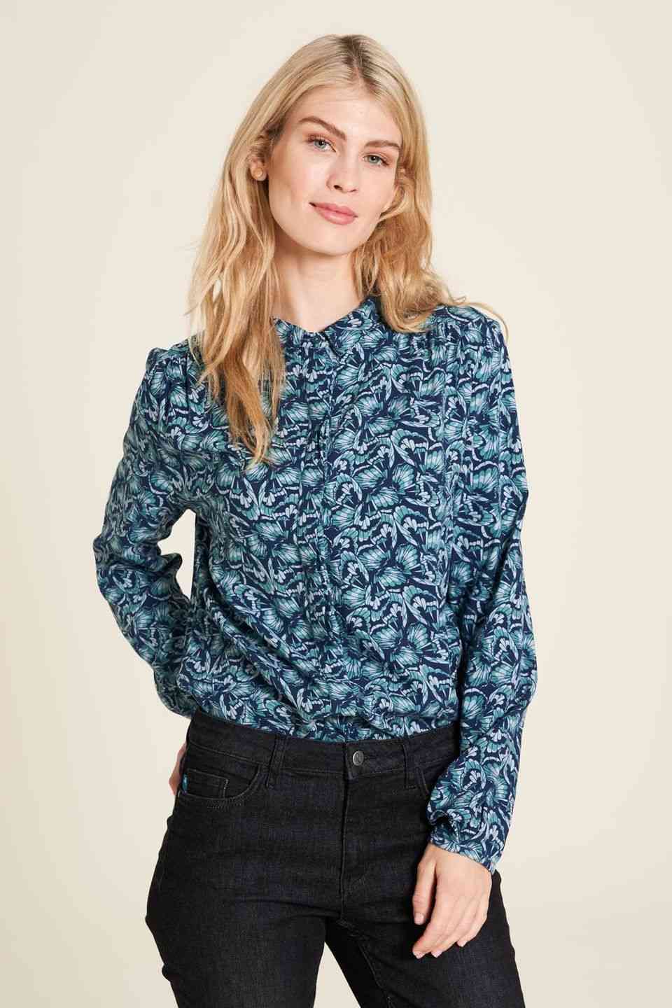 Bluse EcoVero™ langarm butterfly von Tranquillo