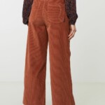 Hose Erica Corduroy almond von recolution