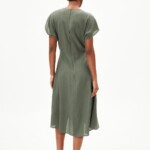 Kleid Aalbine grey green von Armedangels