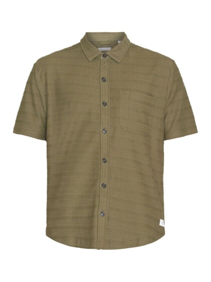 Hemd Loose Fit Short Sleeve Cotton Solid Striped burned olive von KnowledgeCotton Apparel