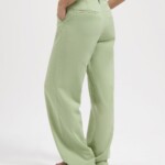 Hose Thalia Chino sage green von Kuyichi