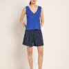 Top mit V-Ausschnitt electric blue von Lanius