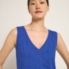 Top mit V-Ausschnitt electric blue von Lanius