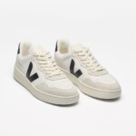 Sneaker V-90 white_black von VEJA