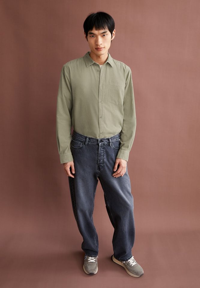 Hemd Saamy light sage von Armedangels