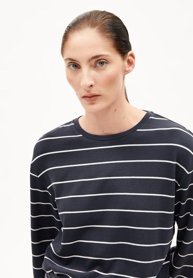 Longsleeve Marynaa Fine Stripe dark steel-oatmilk von Armedangels