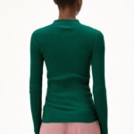 Rippstrick Alaania emerald green von Armedangels