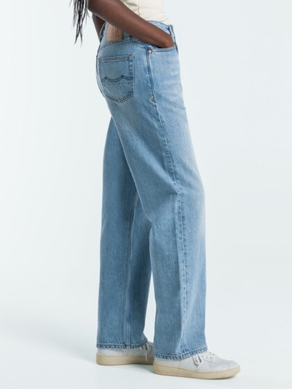 Jeans Noah blue reef super light used von Kings of Indigo