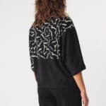 Shirt Nahiera black von SKFK