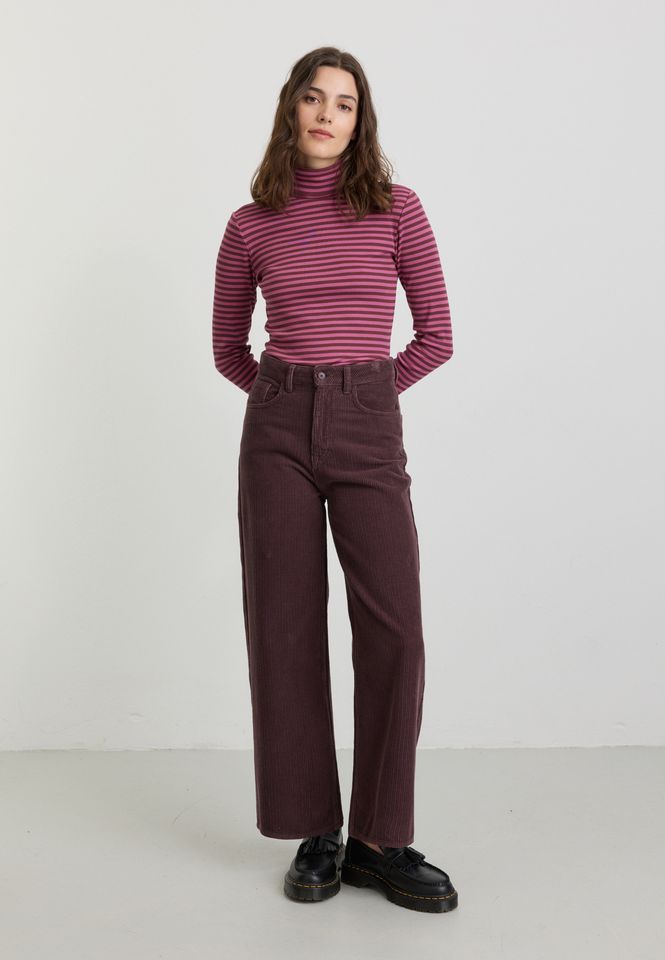 Hose Erica Corduroy dark plum von recolution