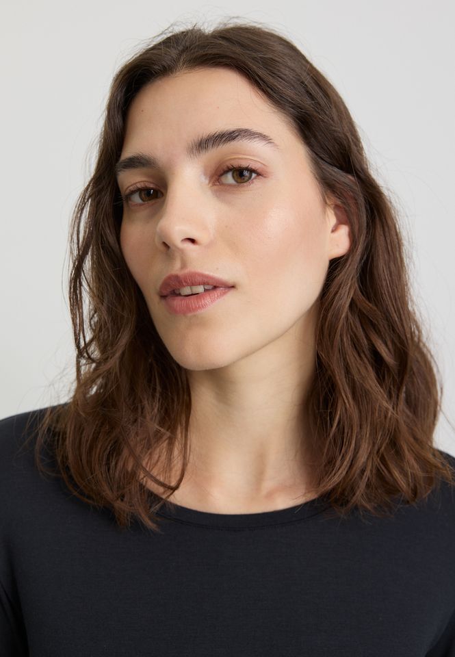 Longsleeve Avenuela black von recolution