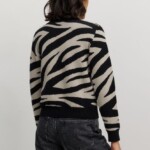 Pullover Pistia Zebra black von recolution Pullover Pistia Zebra black von recolution