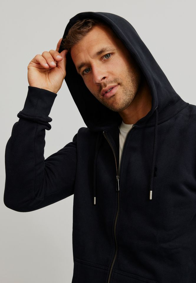 Sweatjacke Birch black von recolution