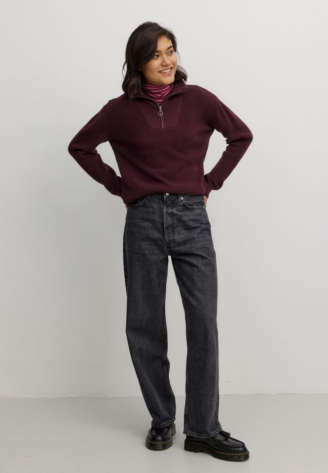 Troyer Nigella dark plum von recolution Troyer Nigella dark plum von recolution