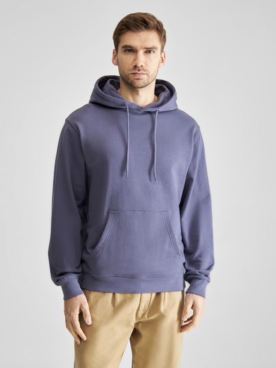Hoodie Falun Base heron blue von Dedicated. Hoodie Falun Base heron blue von Dedicated.
