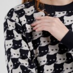 Sweater Arendal Pepita Cats oat white von Dedicated.